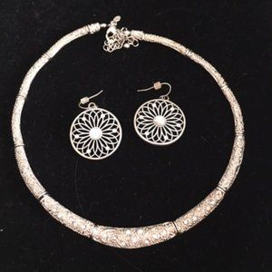 Rhodium Plated necklace & earrings High Fashion Jewelry